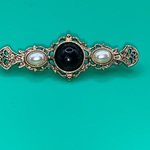 Vintage 1928 Victorian Brooch Gold Tone